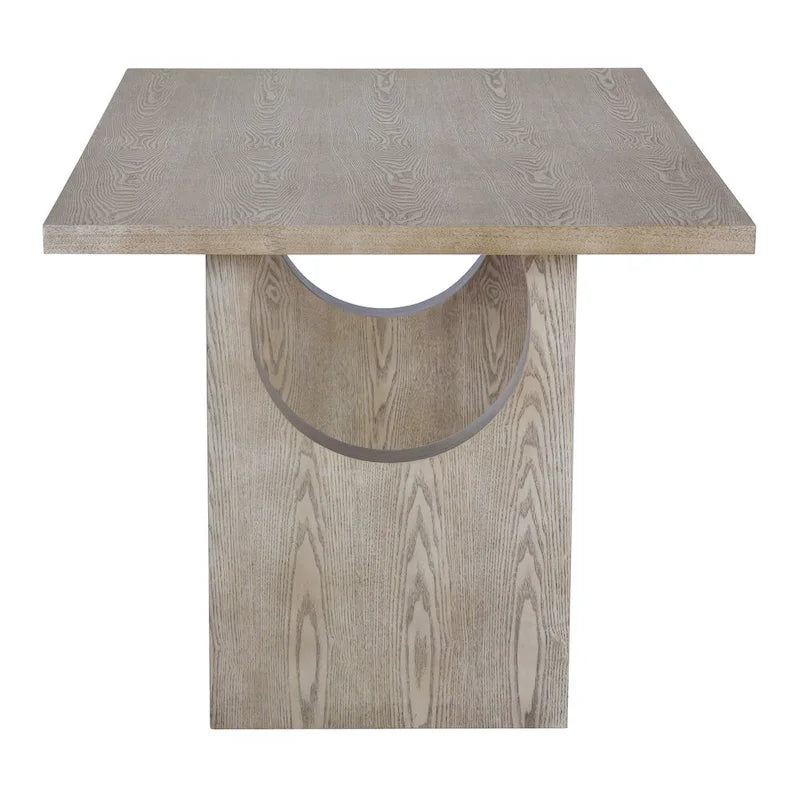 Table de salle à manger en bois de style transitoire avec 6 chaises
