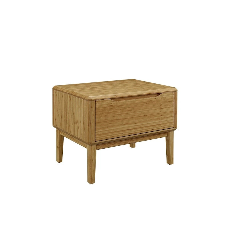 Chambre queen avec commode en bois doré