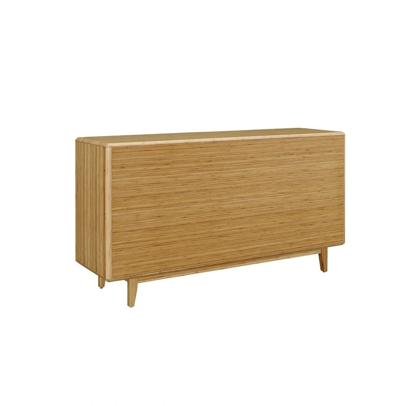 Chambre queen avec commode en bois doré
